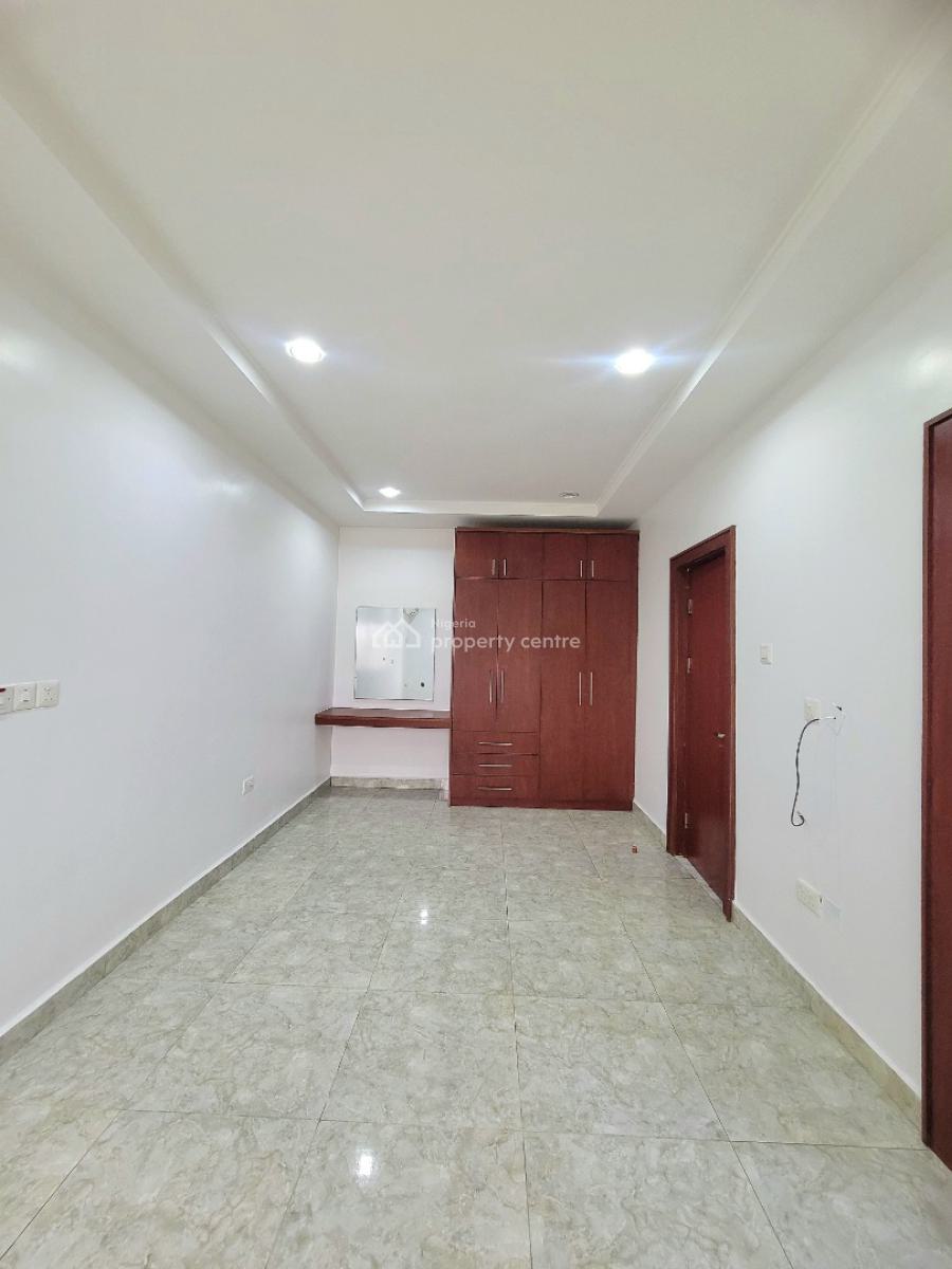 Spacious 3 Bedrooms Terraced Triplex + Bq, Jahi, Abuja, Terraced Duplex for Rent