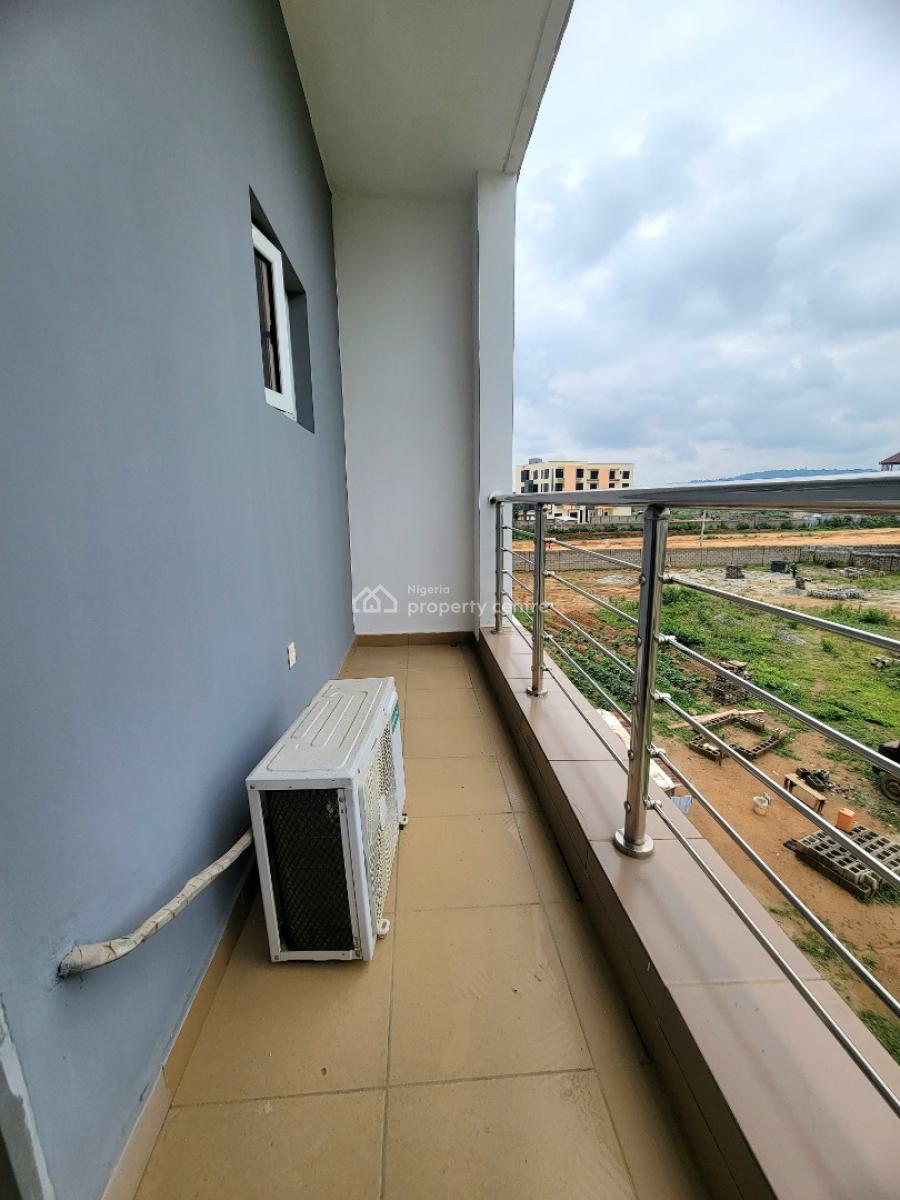 Spacious 3 Bedrooms Terraced Triplex + Bq, Jahi, Abuja, Terraced Duplex for Rent