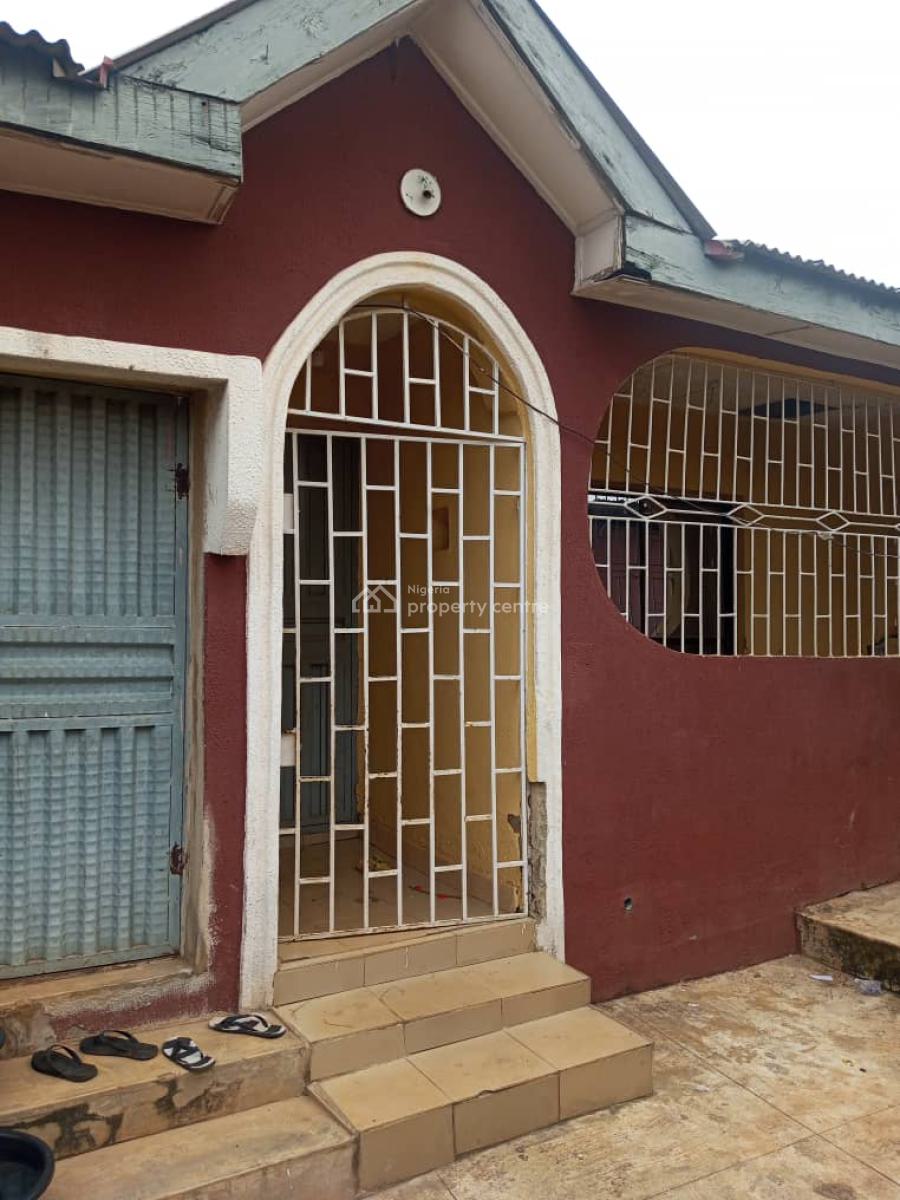 2 Units 2 Bedroom Flat, Olunloyo Olorunsogo, Ibadan, Oyo, Block of Flats for Sale