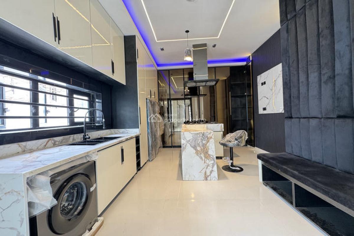 Astonishing 4 Bedroom Detached Duplex with Boys Quarters, Lekki, Lagos, Detached Duplex for Sale