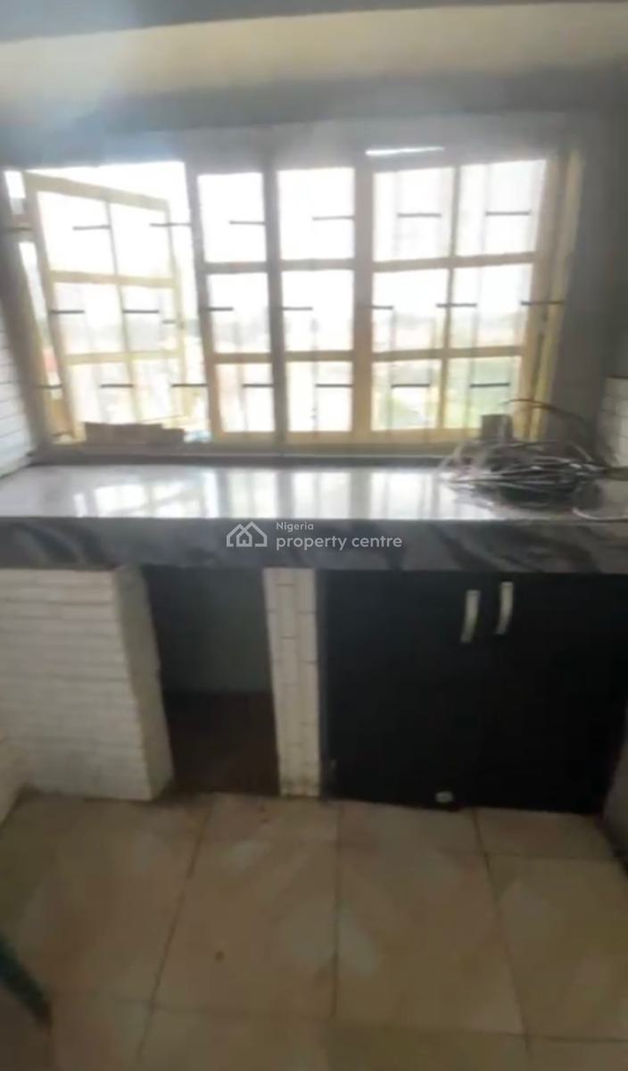 a Standard, Exquisite 2 Bedroom Flat, Bode Thomas, Surulere, Lagos, Flat / Apartment for Sale