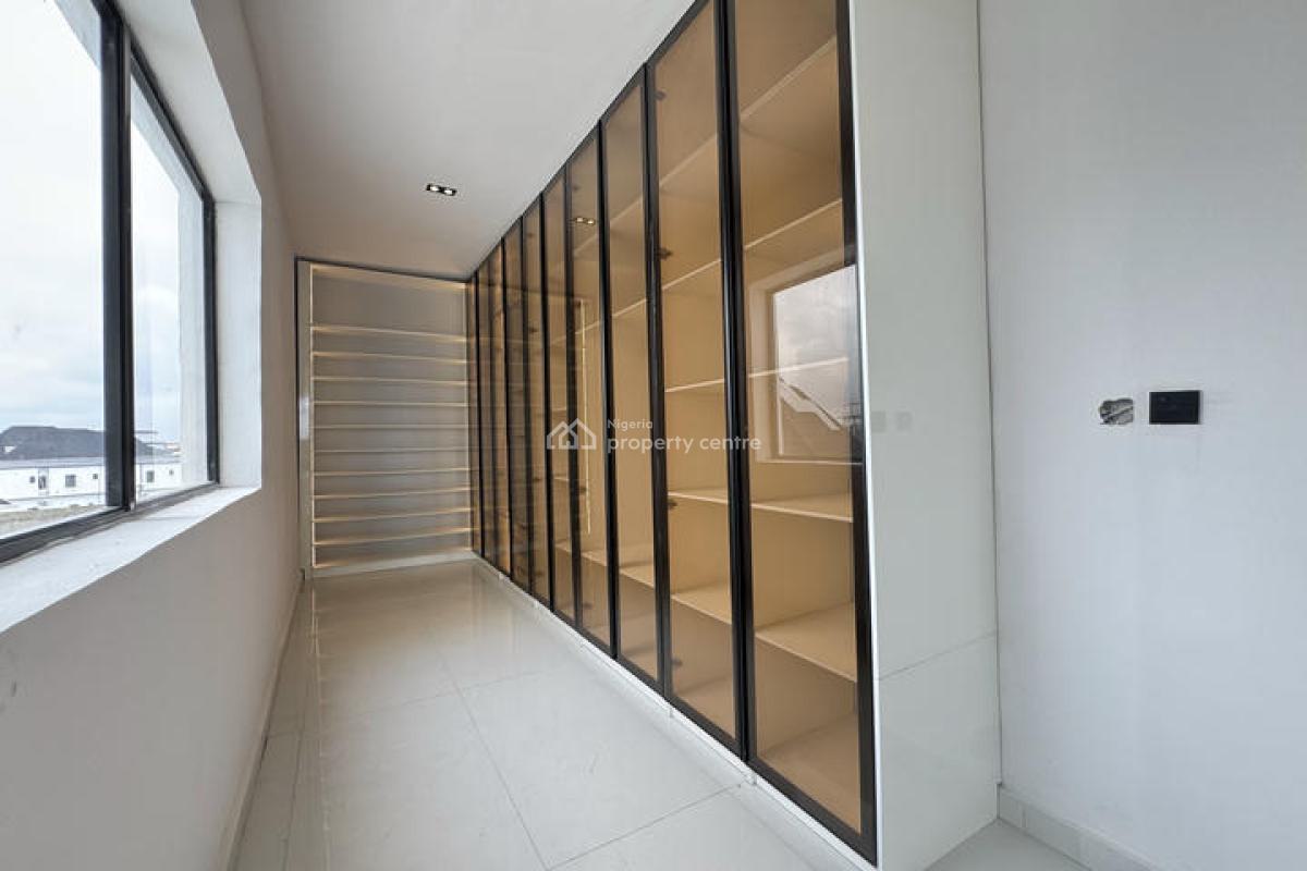 Stunning 5 Bedroom Detached House with Swimming Pool and Bq, Lekki, Lagos, Detached Duplex for Sale