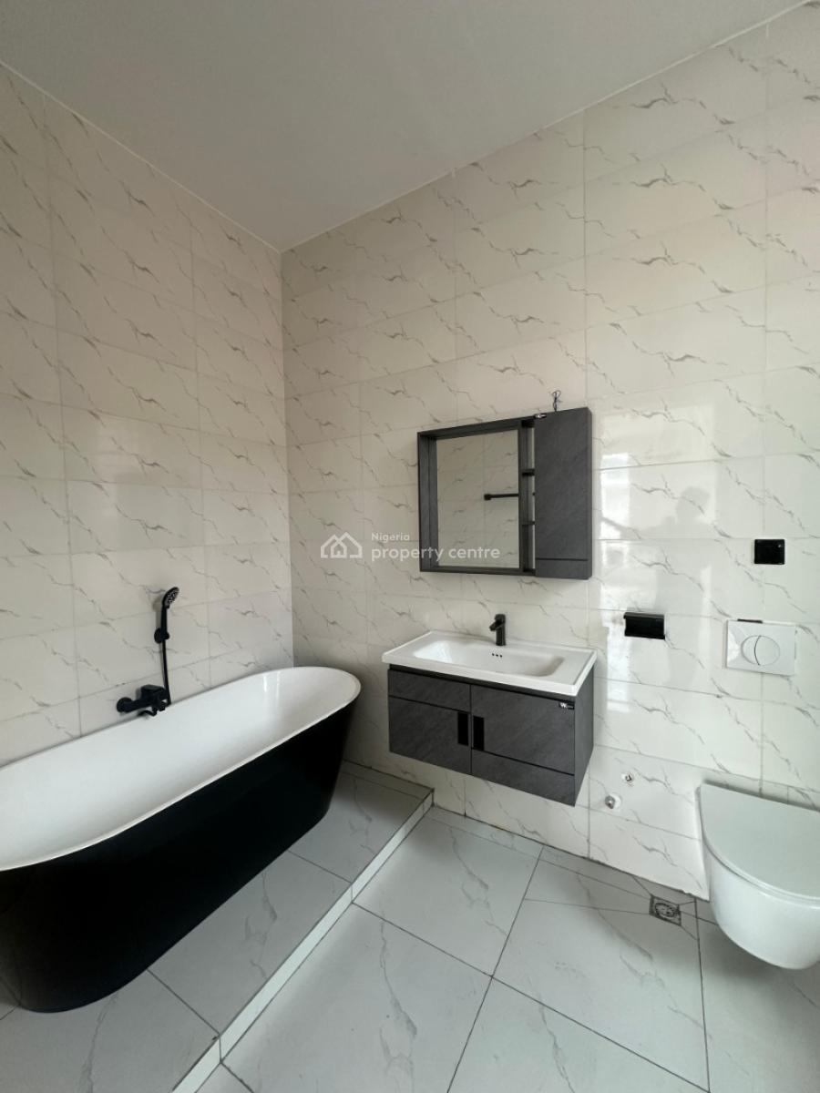 Beautiful 5 Bedrooms Detached Duplex with Bq, Vgc, Lekki, Lagos, Detached Duplex for Sale