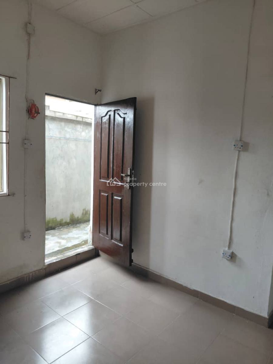 a Room Self Contain, Ilasan, Lekki, Lagos, Self Contain (single Rooms) for Rent