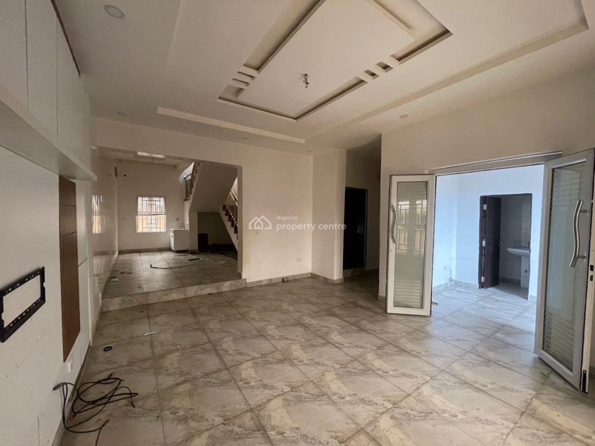 Spacious 5 Bedroom Duplex with 2 Rooms Self Contain, Katampe (main), Katampe, Abuja, House for Rent
