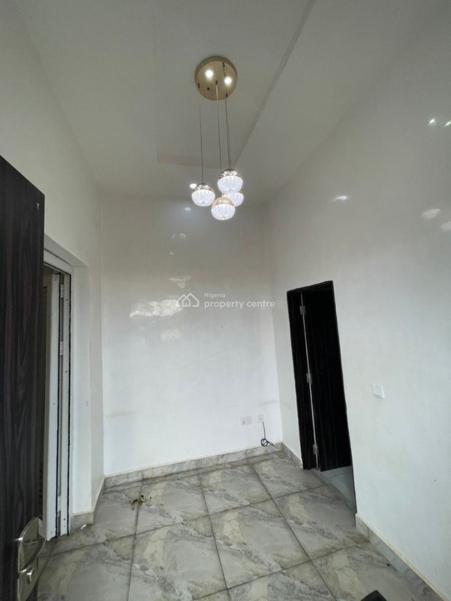 Spacious 5 Bedroom Duplex with 2 Rooms Self Contain, Katampe (main), Katampe, Abuja, House for Rent