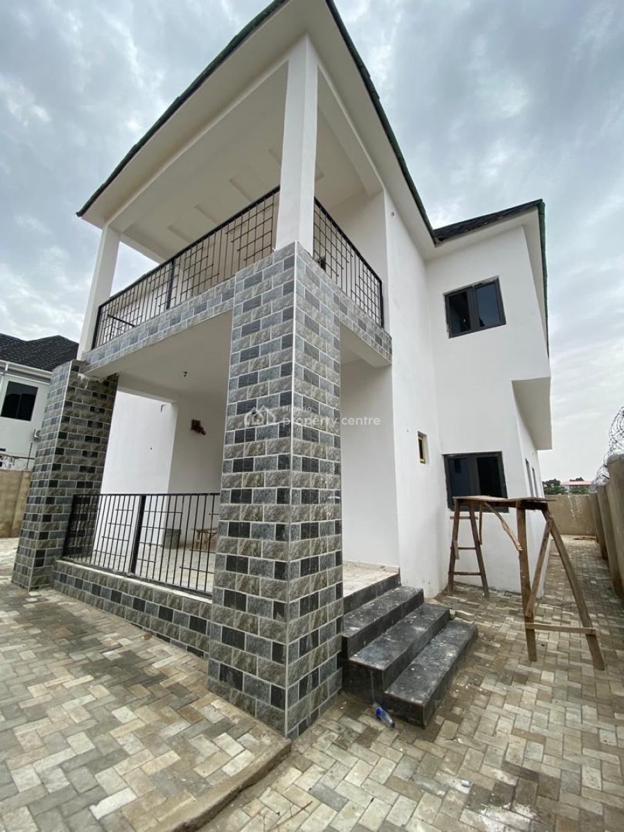3 Bedrooms Fully Detached Duplex with Bq, Airport Road, Lugbe District, Abuja, Detached Duplex for Sale