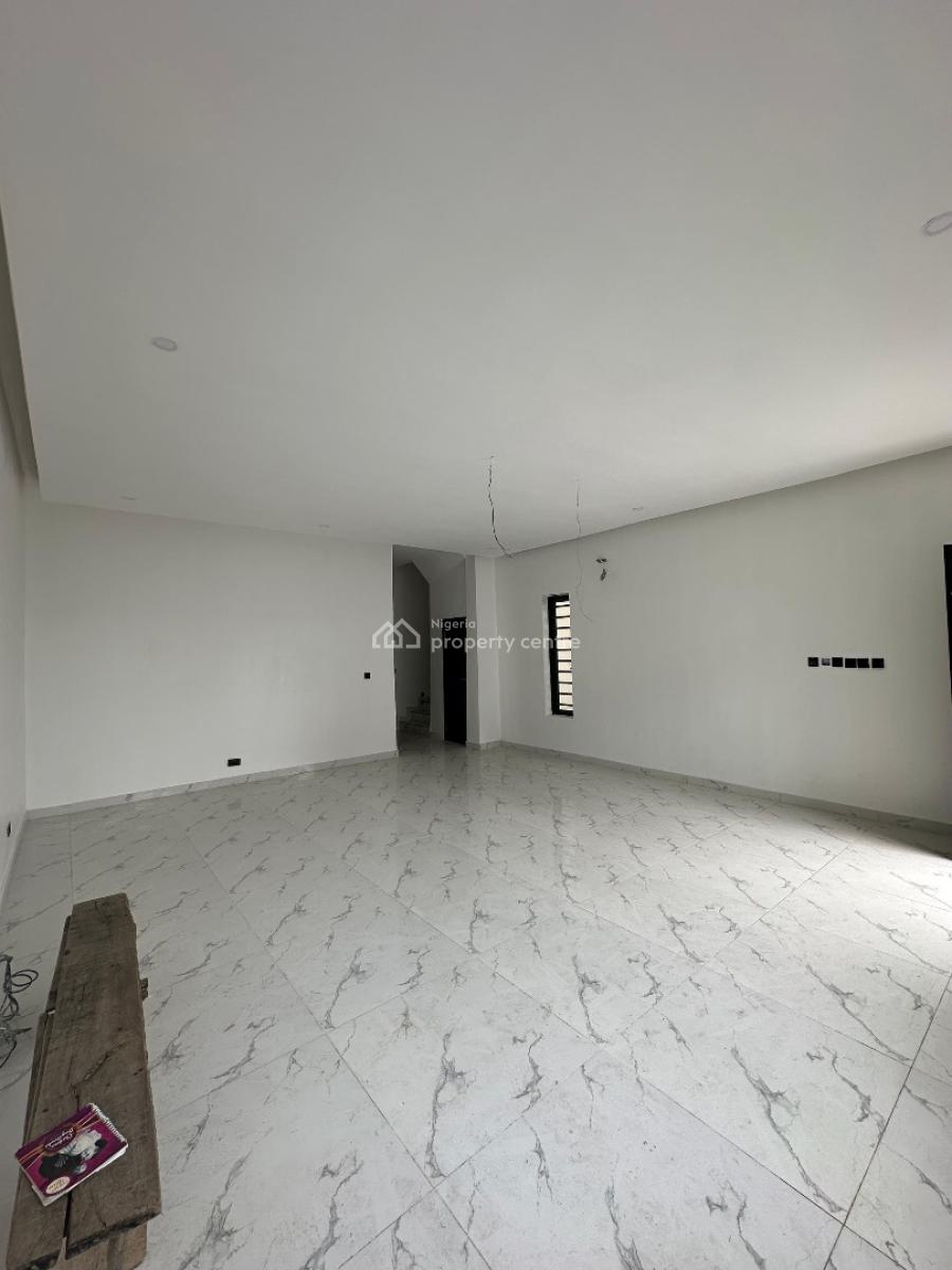 5bedroom Fully Detached Duplex  with Bq in a Secure Estate, Lekki Phase 1, Lekki, Lagos, Detached Duplex for Sale