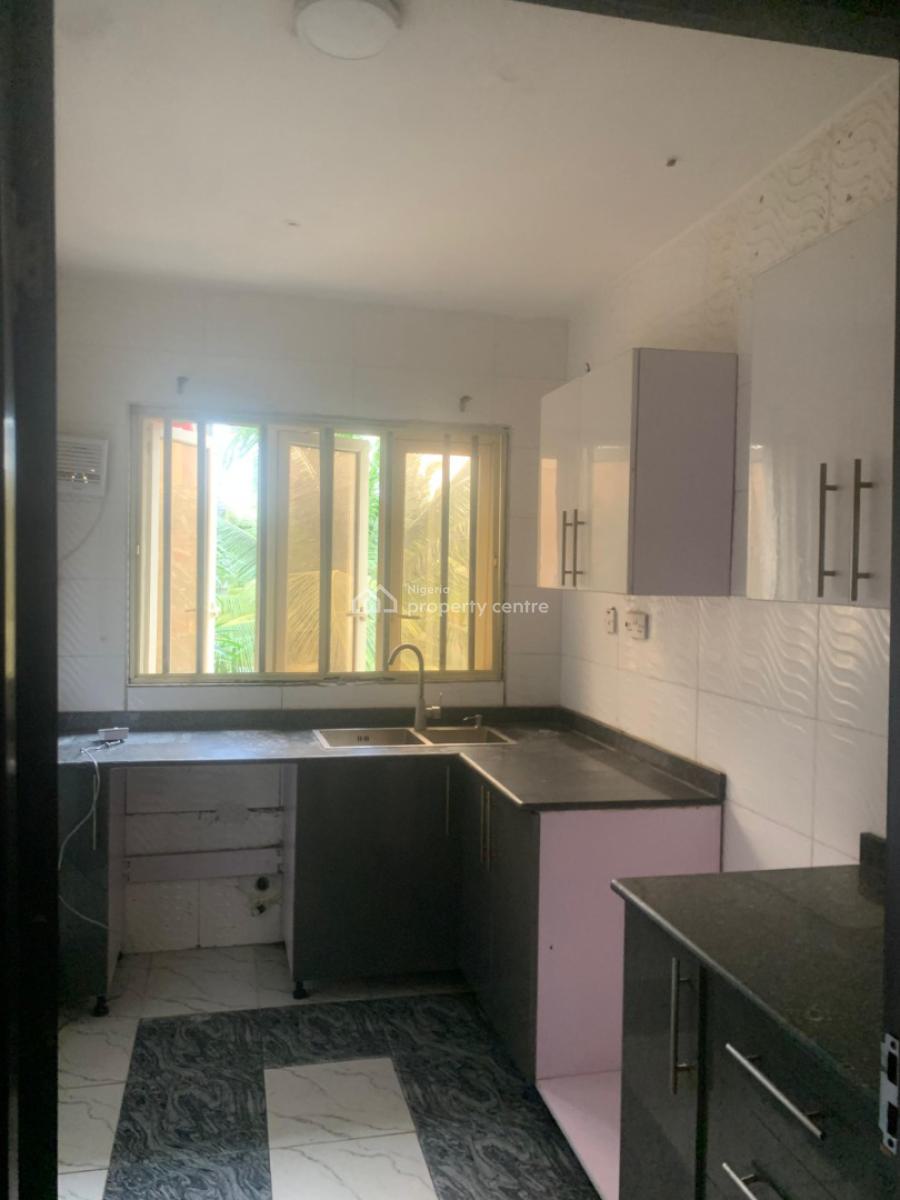 Serviced 2 Bedroom Apartment, Osapa, Lekki, Lagos, Flat / Apartment for Rent