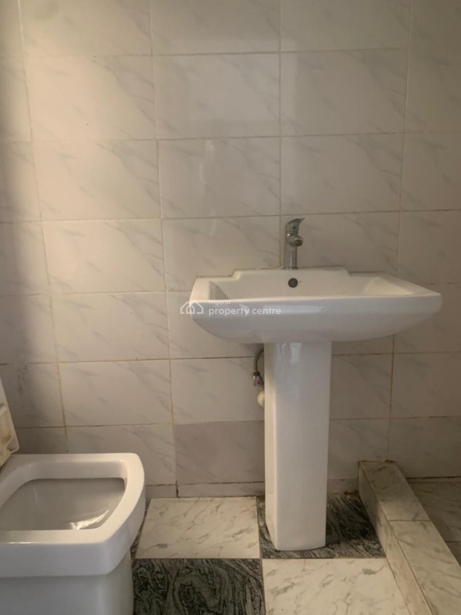 Serviced 2 Bedroom Apartment, Osapa, Lekki, Lagos, Flat / Apartment for Rent