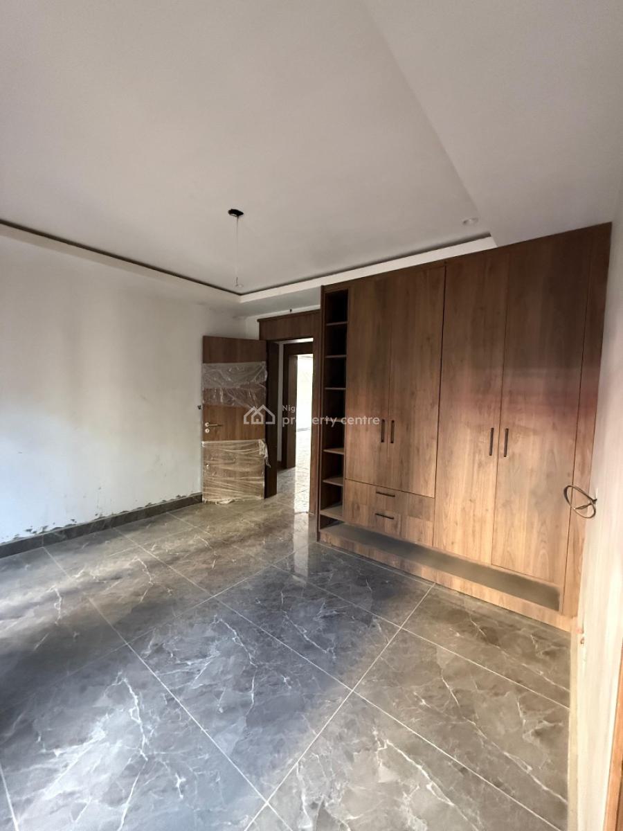 Elegantly Built 6 Units of 3 Bedroom Apartment with Gym & Swimming Pool, Wuse, Abuja, Block of Flats for Sale