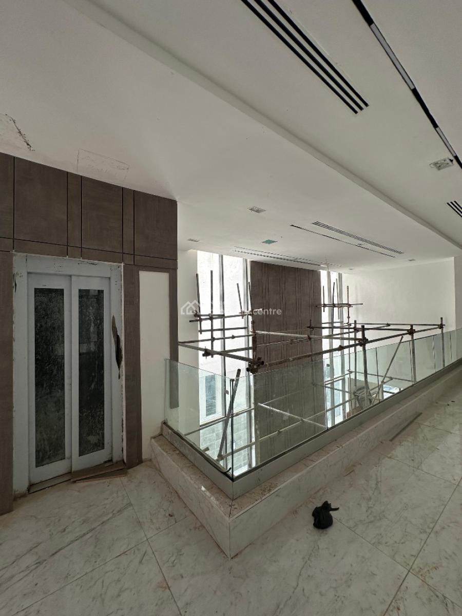 Top-luxury 5 Bedroom with Bq, Pool, Cinema, Elevator, Gym and Rooftop, Banana Island, Ikoyi, Lagos, Detached Duplex for Sale