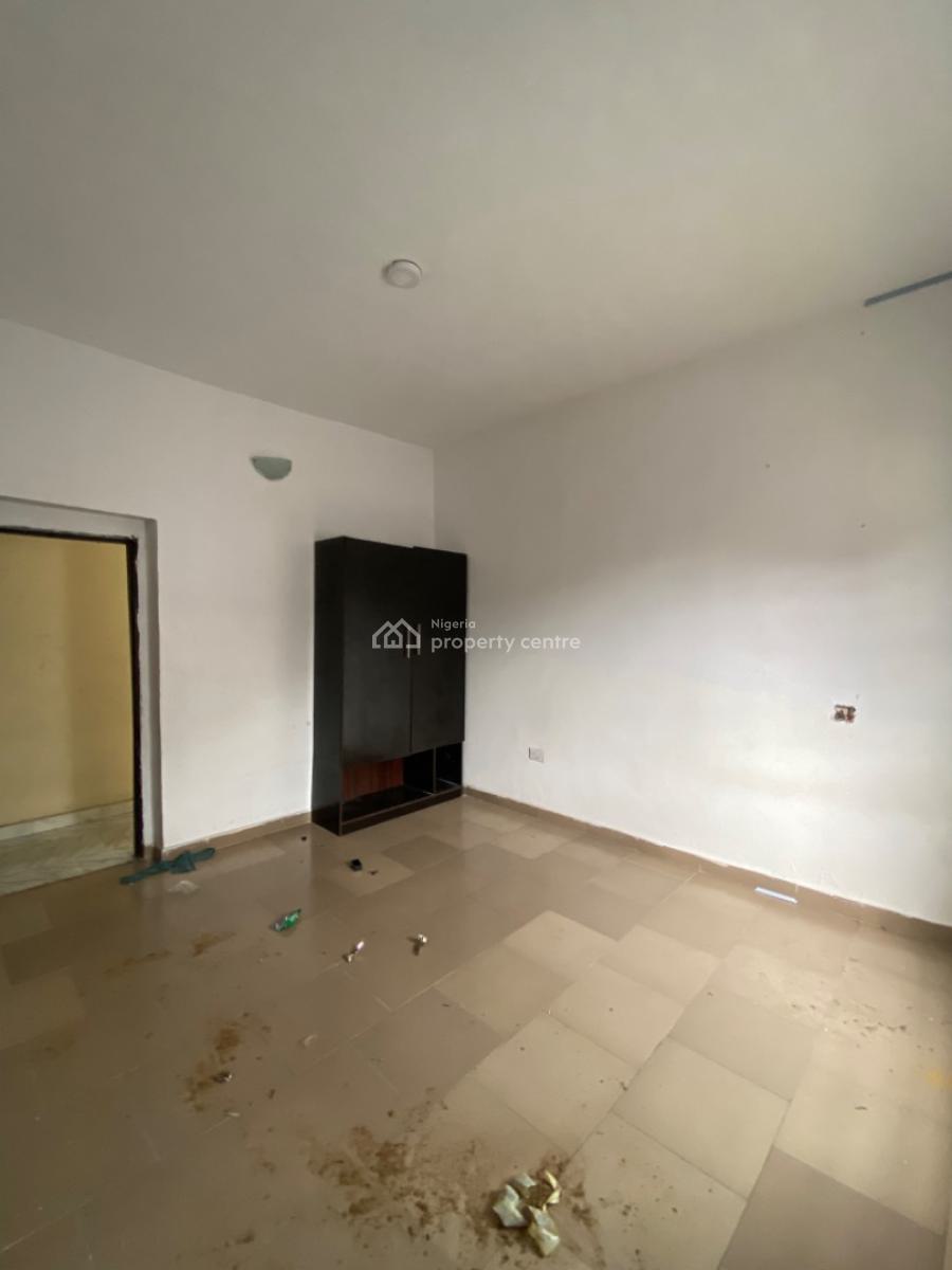 Very Sweet and Lovable Spacious 3bedroom Just Out Downstairs, Oluaye Attena Peace Land Axis, Ogombo, Ajah, Lagos, Flat / Apartment for Rent