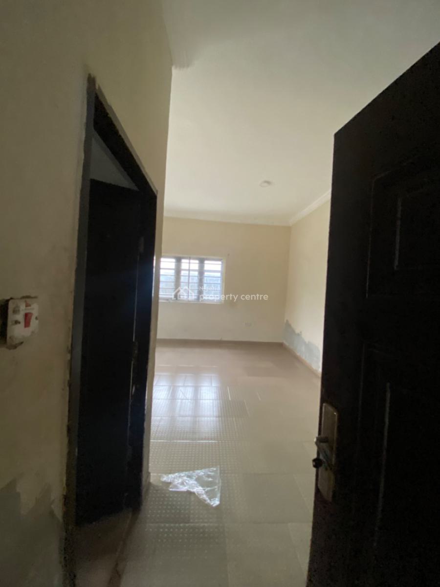 Very Sweet and Lovable Spacious 3bedroom Just Out Downstairs, Oluaye Attena Peace Land Axis, Ogombo, Ajah, Lagos, Flat / Apartment for Rent