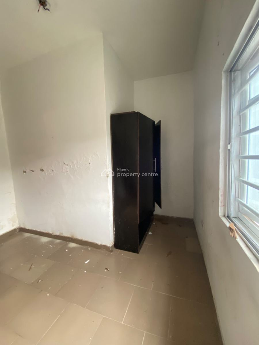 Very Sweet and Lovable Spacious 3bedroom Just Out Downstairs, Oluaye Attena Peace Land Axis, Ogombo, Ajah, Lagos, Flat / Apartment for Rent