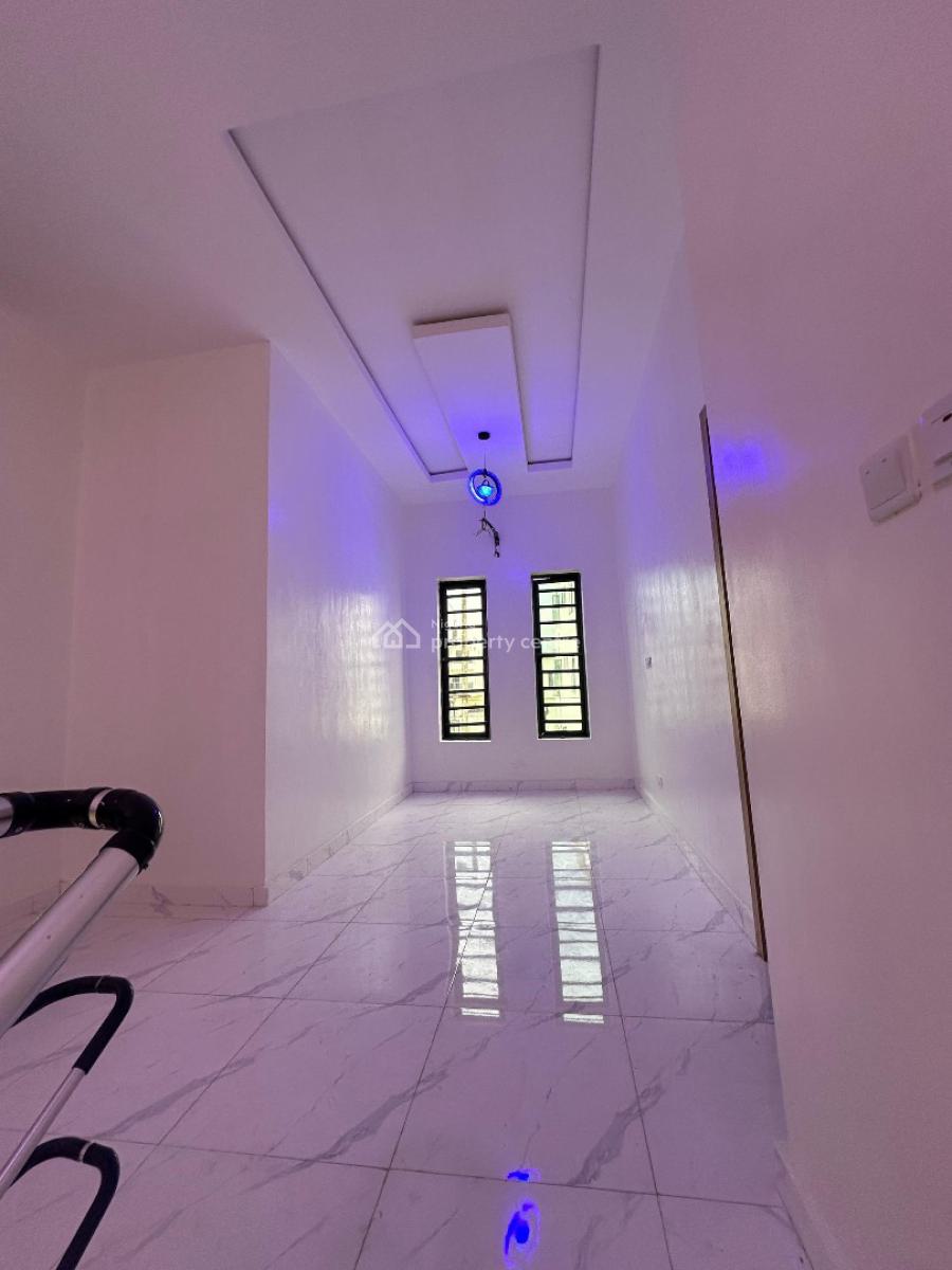 Quality Luxury Spacious 4 Bedroom Semi-detached Duplex with Bq, Vgc, Lekki, Lagos, Semi-detached Duplex for Sale