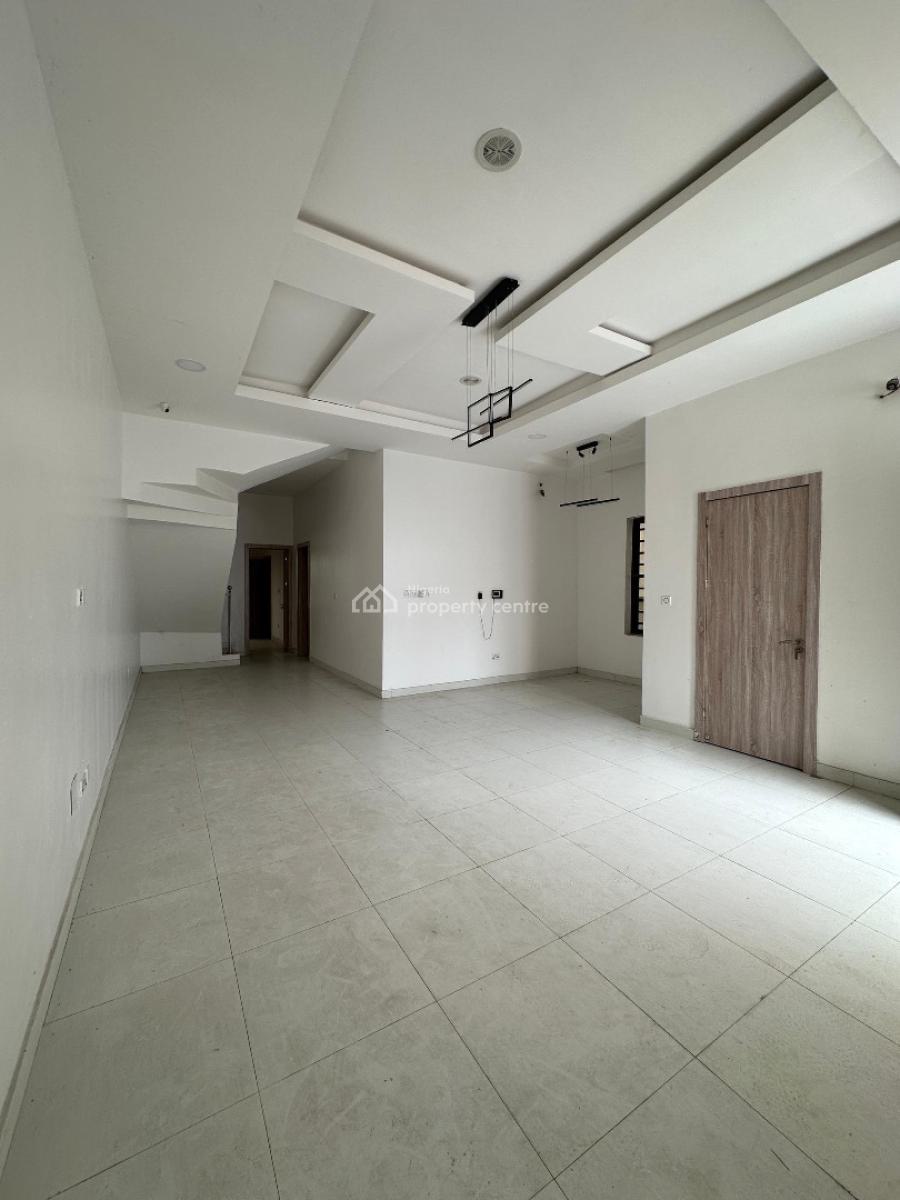 Luxury Spacious 4 Bedroom Fully Detached Duplex with Bq, Vgc, Lekki, Lagos, Detached Duplex for Sale