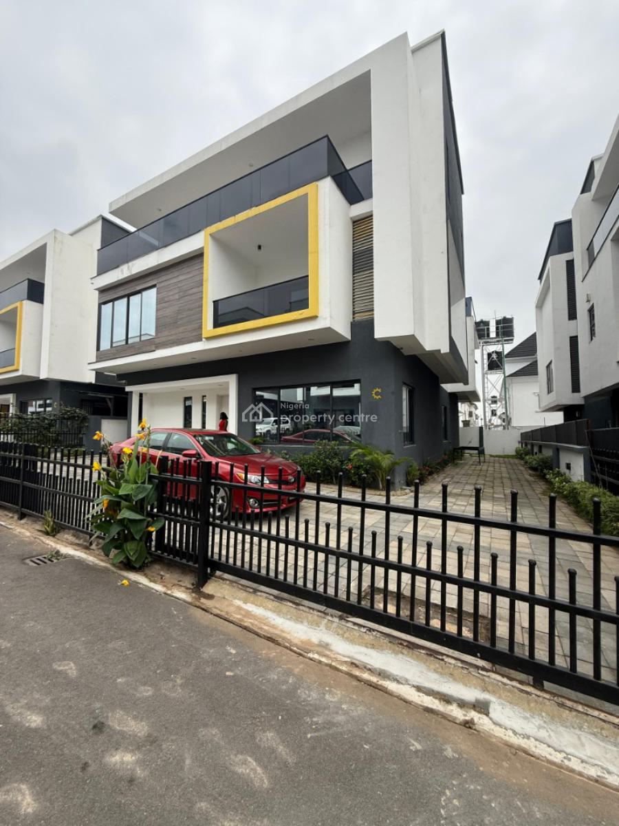 Finished 6 Bedrooms Detached Duplex with 1 Bq, Guzape District, Abuja, Detached Duplex for Sale