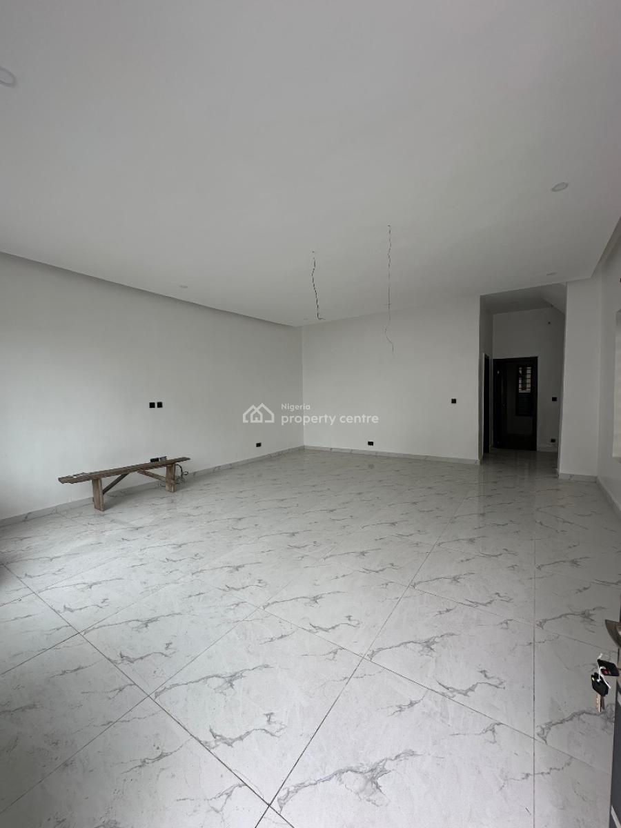 Contemporary Spacious 5 Bedroom Fully Detached Duplex with Bq, Vgc, Lekki, Lagos, Detached Duplex for Sale