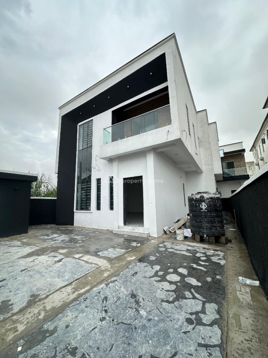 Contemporary Spacious 5 Bedroom Fully Detached Duplex with Bq, Vgc, Lekki, Lagos, Detached Duplex for Sale
