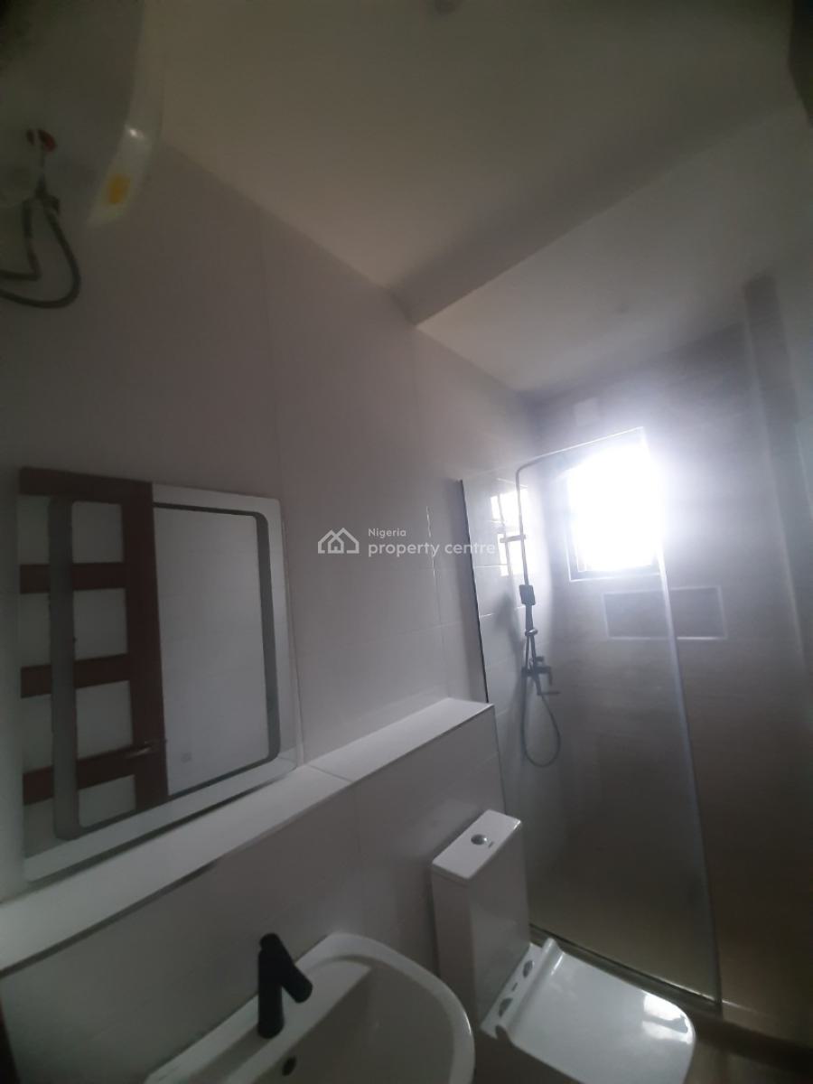 Newly Built and Serviced with 24/7 Power Supply 2 Bedroom En-suite Flat, Ikate, Lekki, Lagos, Flat / Apartment for Sale