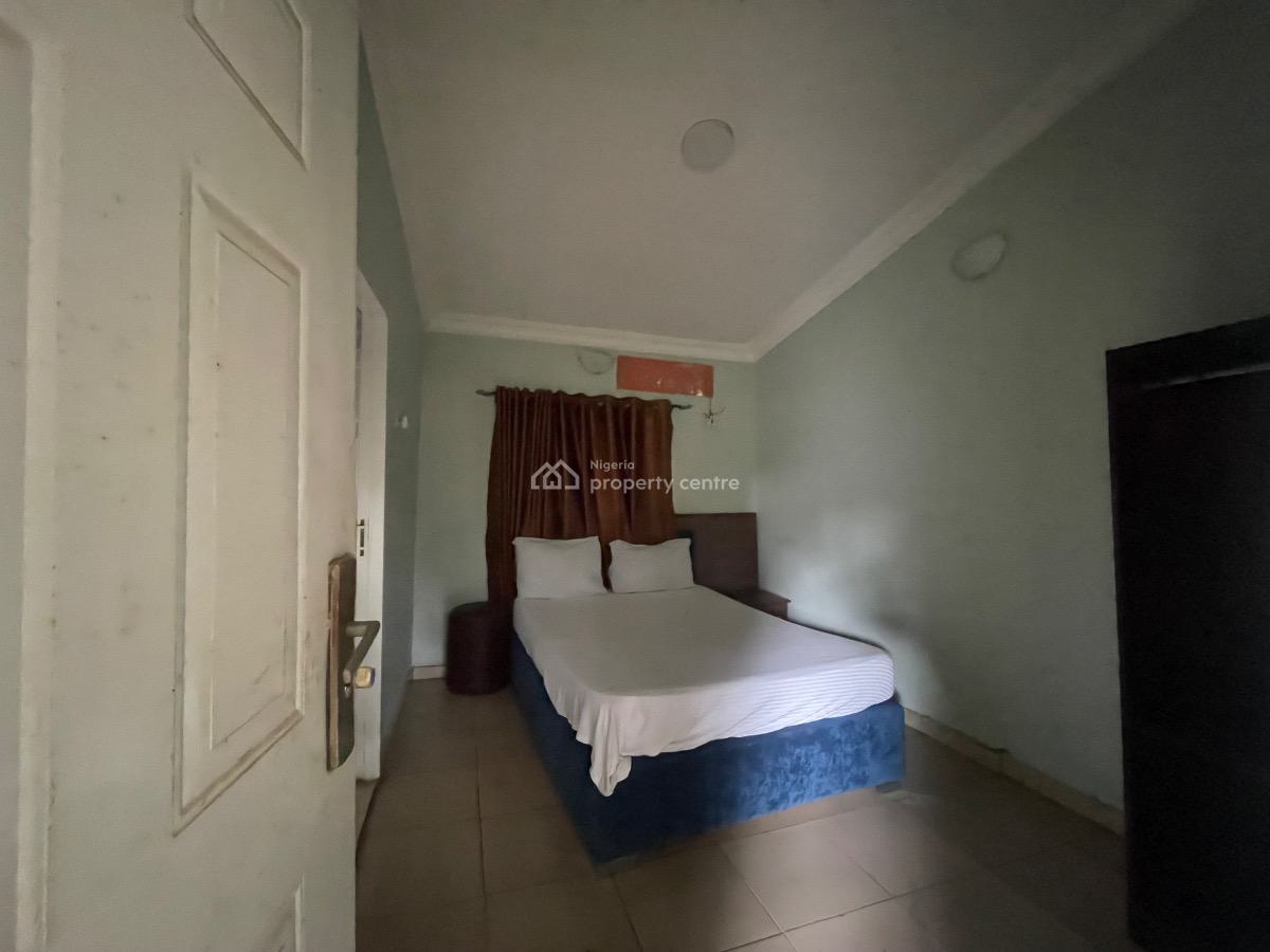 Newly Renovated 3 Unit of Self Contain, Along Forestry Road, Jericho, Ibadan, Oyo, Detached Bungalow for Rent