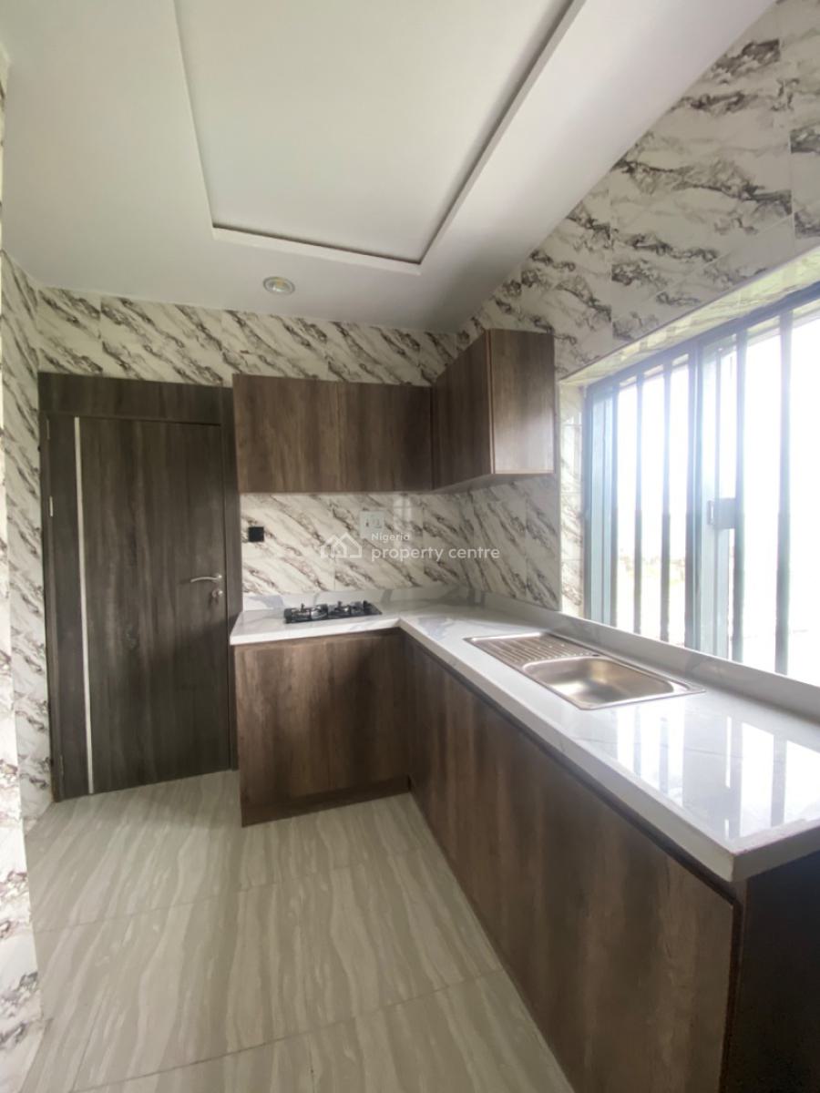 an Executive Two Bedroom Flat, Newtown Estate, Olokonla, Lekki, Lagos, Flat / Apartment for Rent