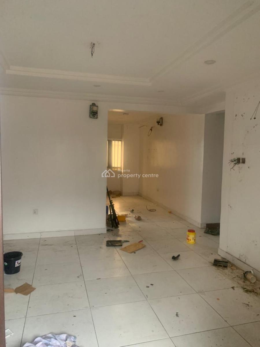 Relatively New and Spacious 3 Bedroom, Gbagada Phase 1, Gbagada, Lagos, Flat / Apartment for Rent
