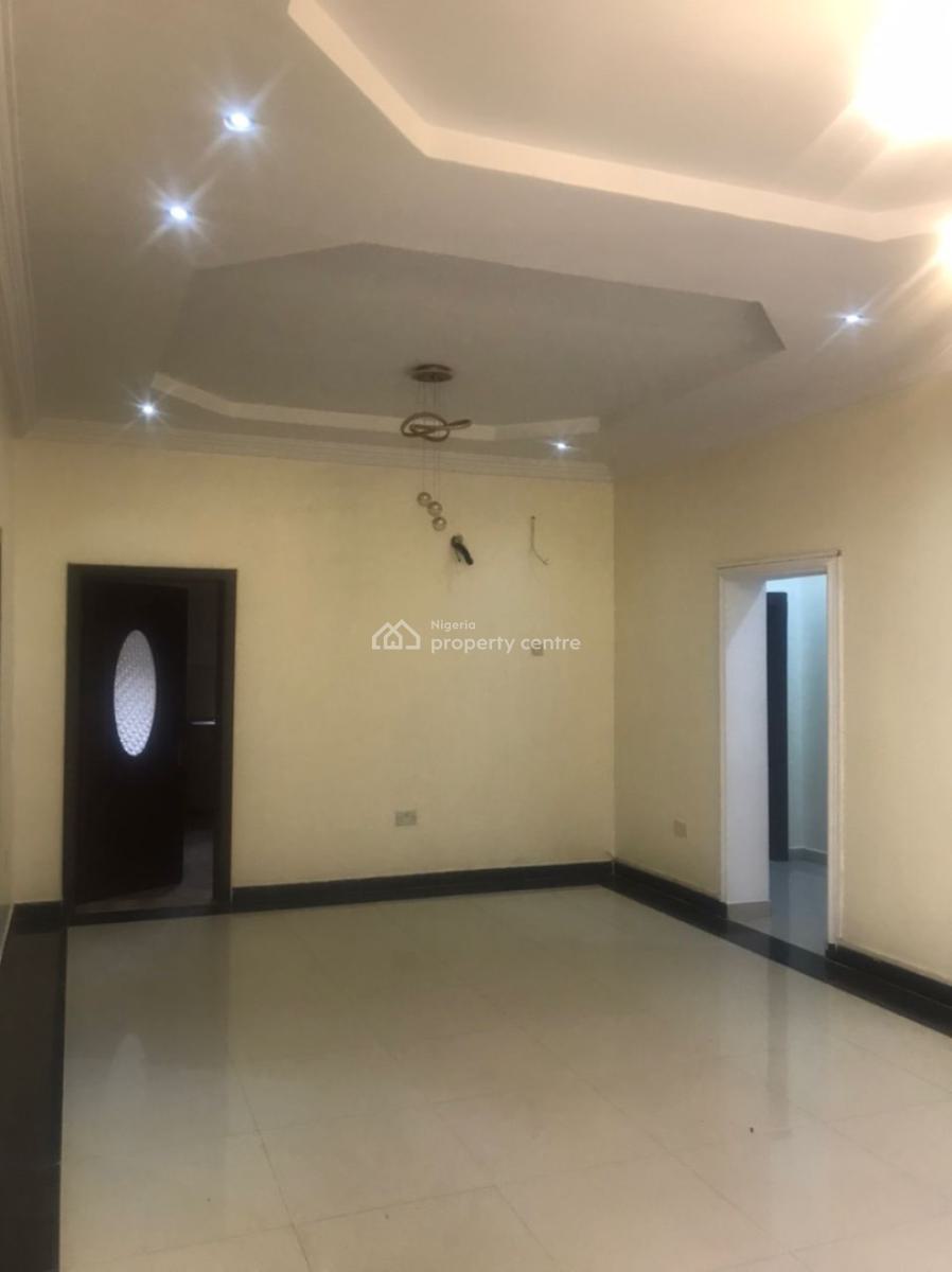 Exquisite 2 Bedrooms Apartment, Lekki Phase 1, Lekki, Lagos, Flat / Apartment for Rent
