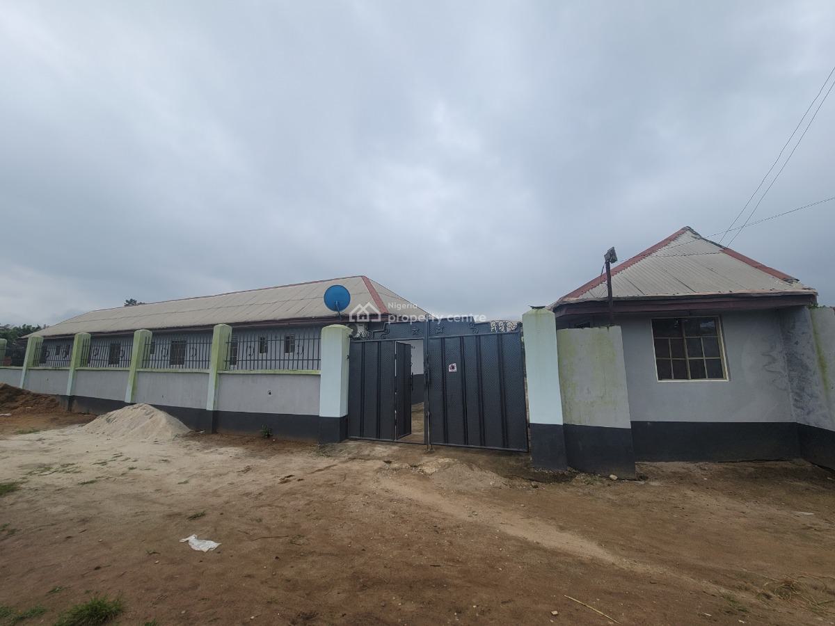 Flat; Ace Villa, Shemedeck Area, Igodan Lisa, Okitipupa, Ondo, Self Contain (single Rooms) for Rent