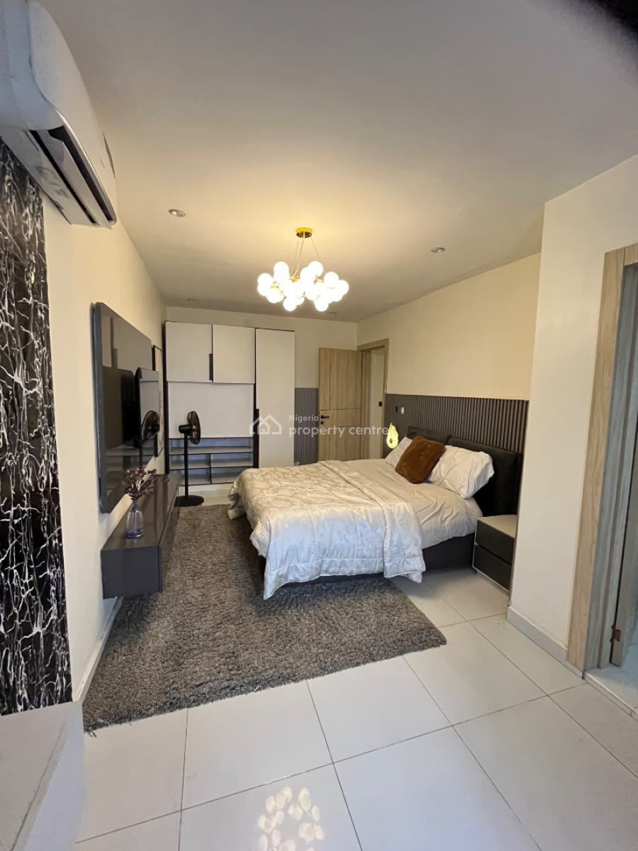Spacious Fully Furnished 3 Bedrooms Apartment, Lekki Phase 1, Lekki, Lagos, Flat / Apartment for Rent