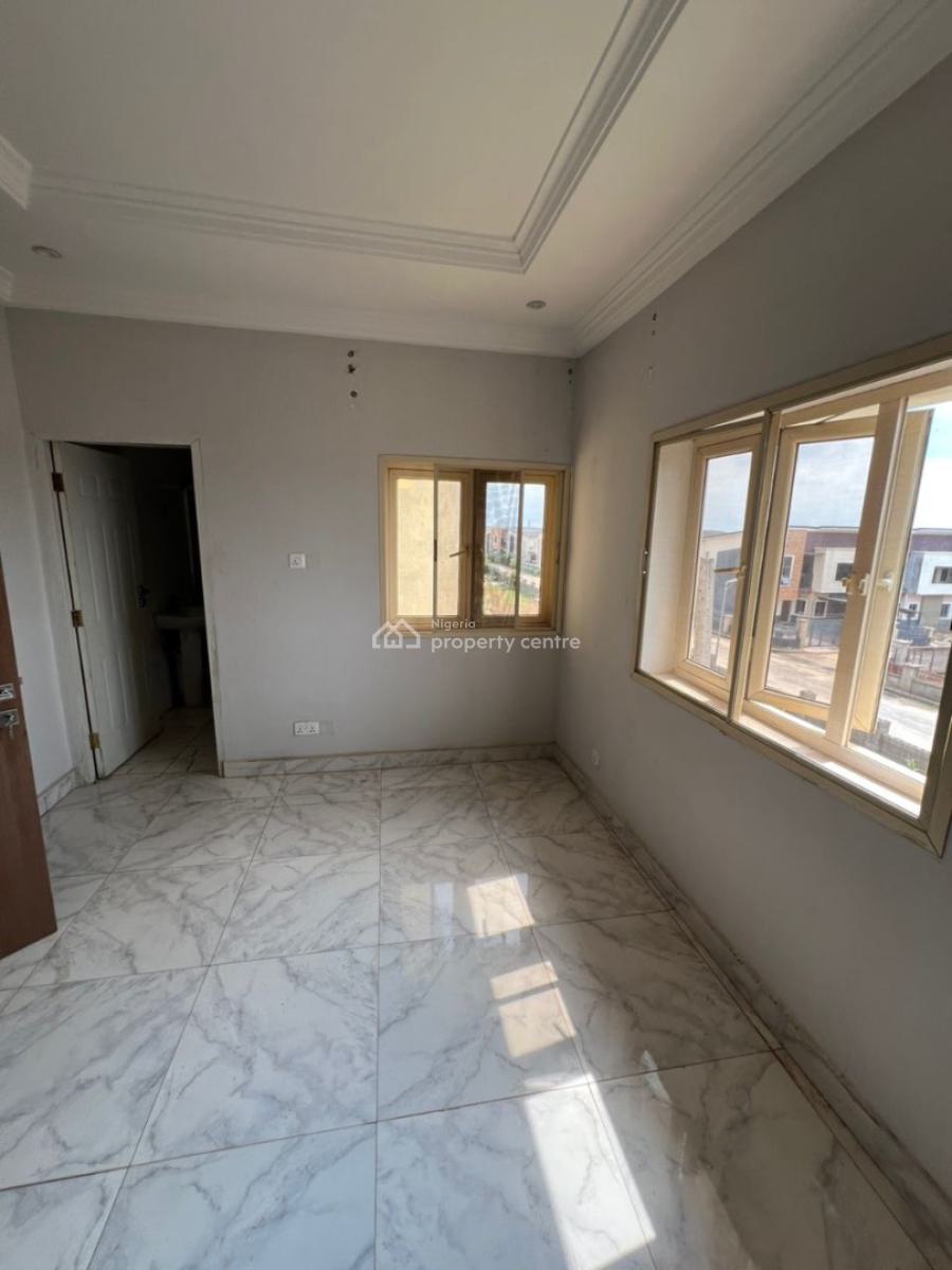 Very Massive and Spacious Three (3) Bedroom House with Bq, Aquamarine Estate, Apo, Abuja, Terraced Duplex for Rent