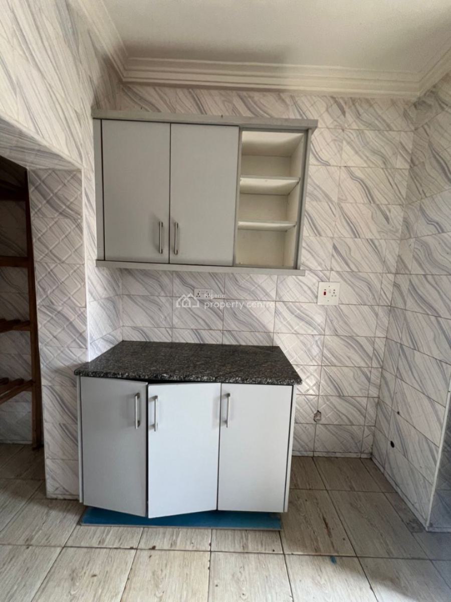 Very Massive and Spacious Three (3) Bedroom House with Bq, Aquamarine Estate, Apo, Abuja, Terraced Duplex for Rent