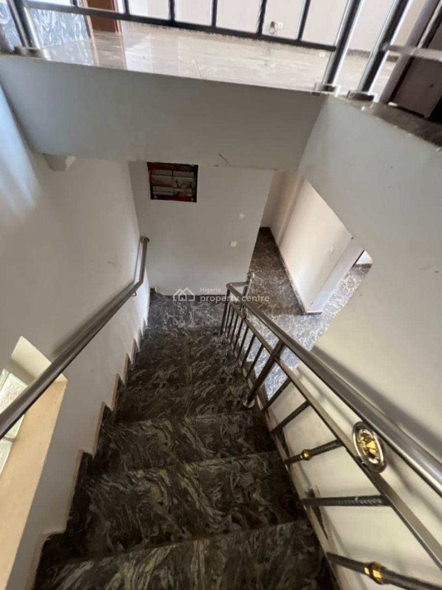 Very Massive and Spacious Three (3) Bedroom House with Bq, Aquamarine Estate, Apo, Abuja, Terraced Duplex for Rent