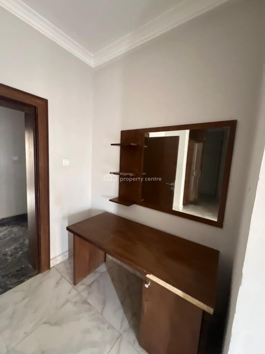 Very Massive and Spacious Three (3) Bedroom House with Bq, Aquamarine Estate, Apo, Abuja, Terraced Duplex for Rent