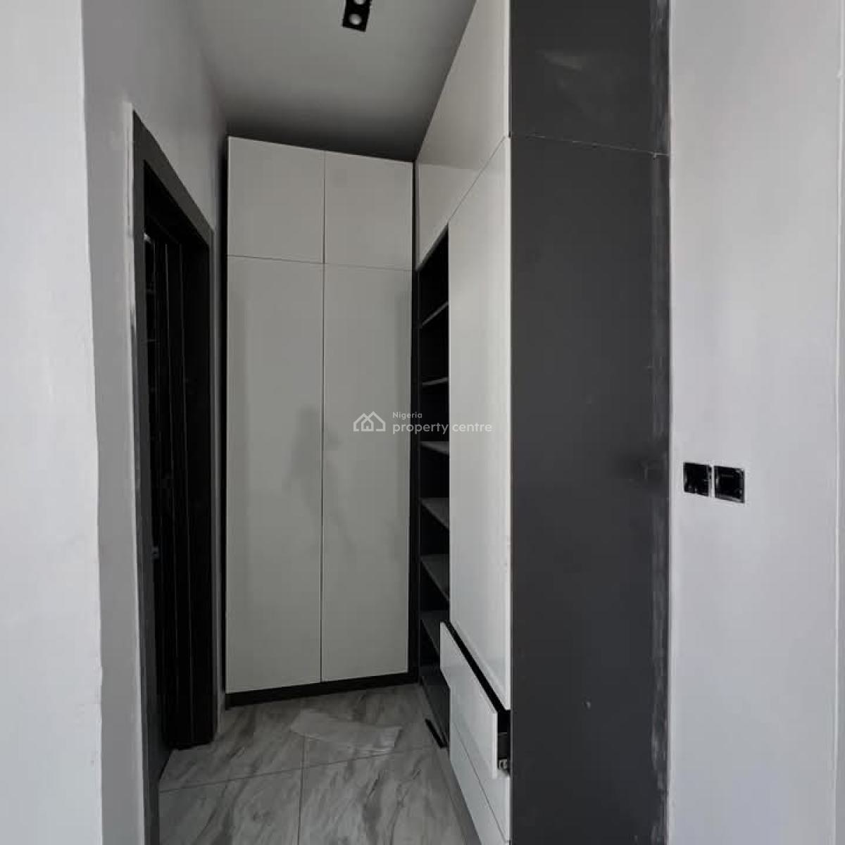 Nicely Finished 4-bedroom Terrace Duplex, Ikota, Lekki, Lagos, Terraced Duplex for Sale