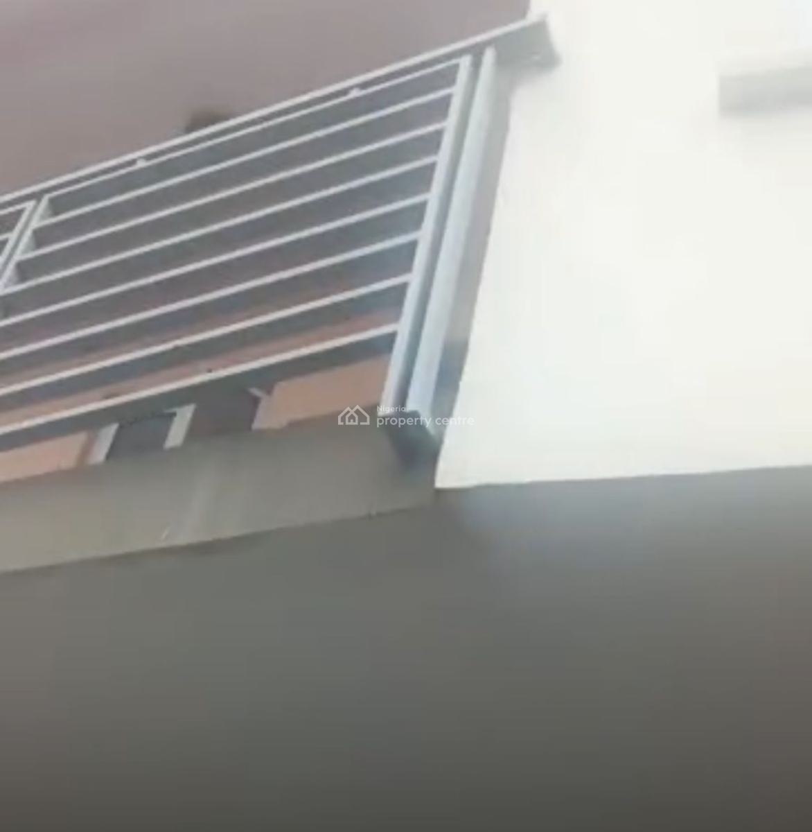 Sharp 4 Bedrooms Terraced Duplex, Abraham Adesanya Axis, Ajah, Lagos, House for Rent
