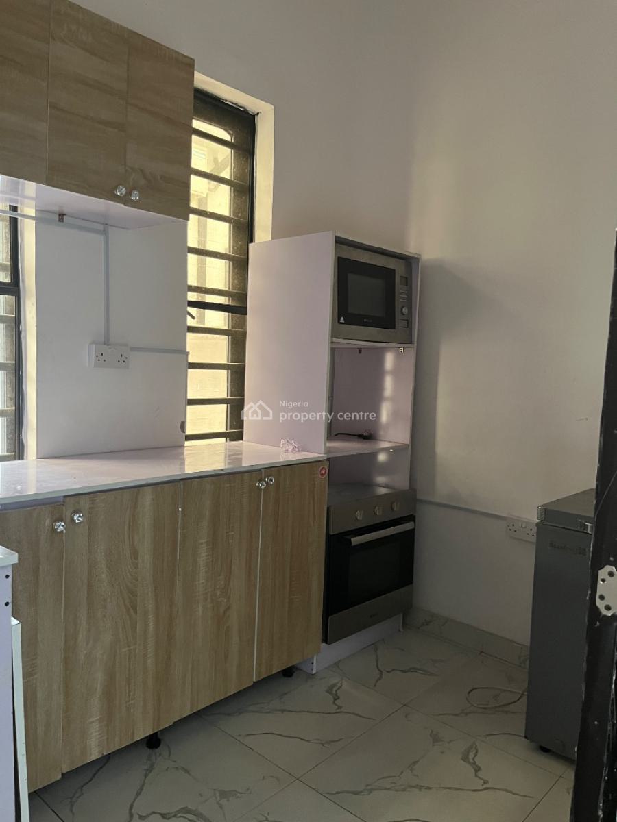 Mini Flat Available, Gra, Ikota, Lekki, Lagos, Flat / Apartment for Rent