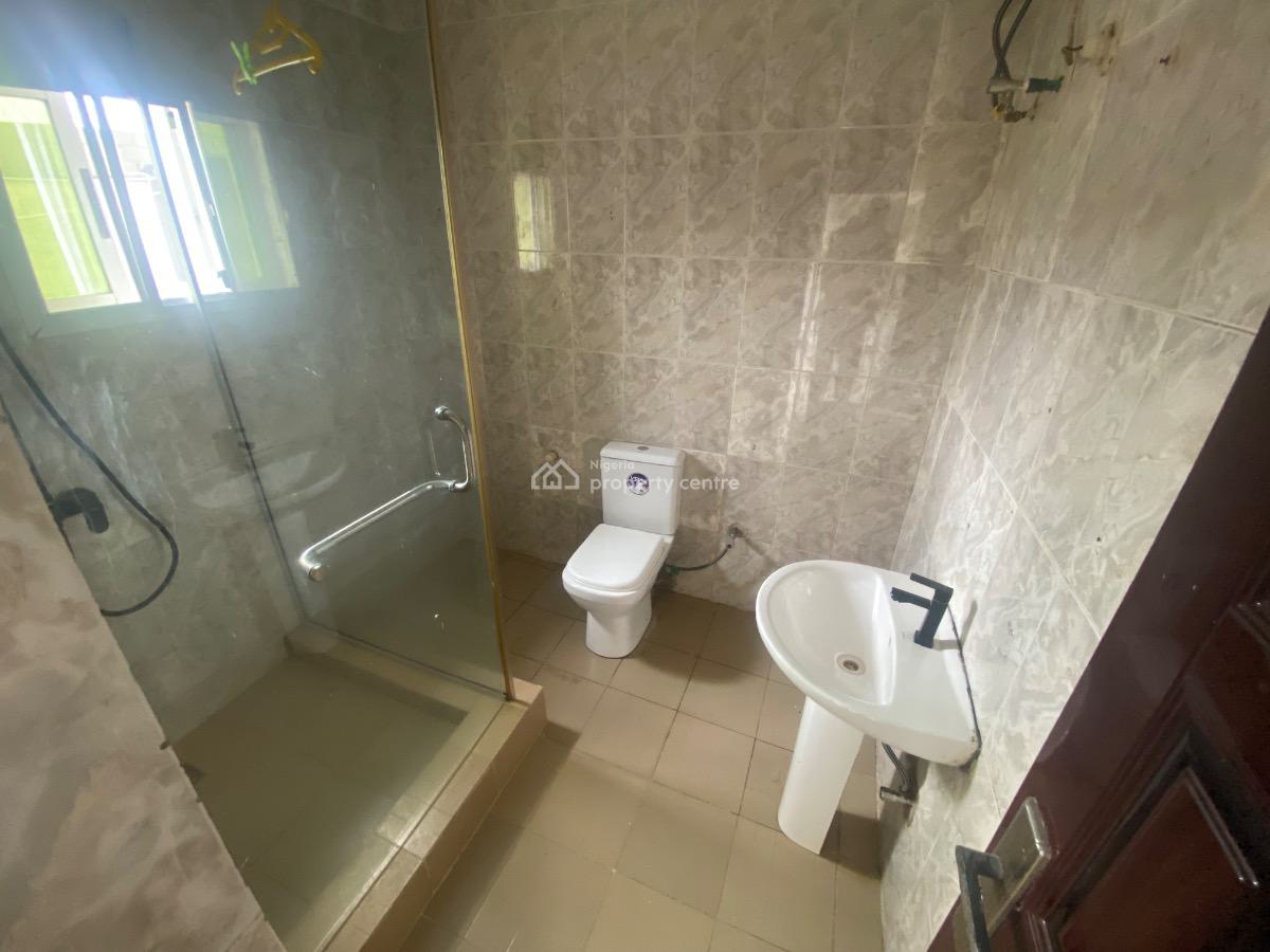 3 Bedroom Flat with 1 Room Boys Quarters, Lekki Gardens, Ikate Elegushi, Lekki, Lagos, Flat / Apartment for Sale
