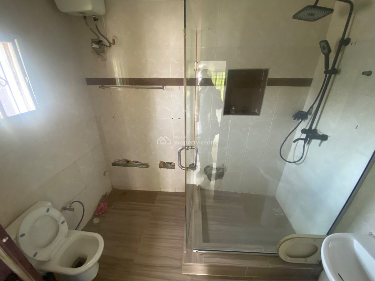 3 Bedroom Flat with 1 Room Boys Quarters, Lekki Gardens, Ikate Elegushi, Lekki, Lagos, Flat / Apartment for Sale