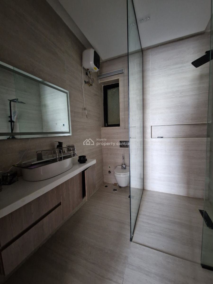 Premium 2 Bedroom Luxury Apartment, Lekki Phase 1, Lekki, Lagos, Block of Flats for Sale