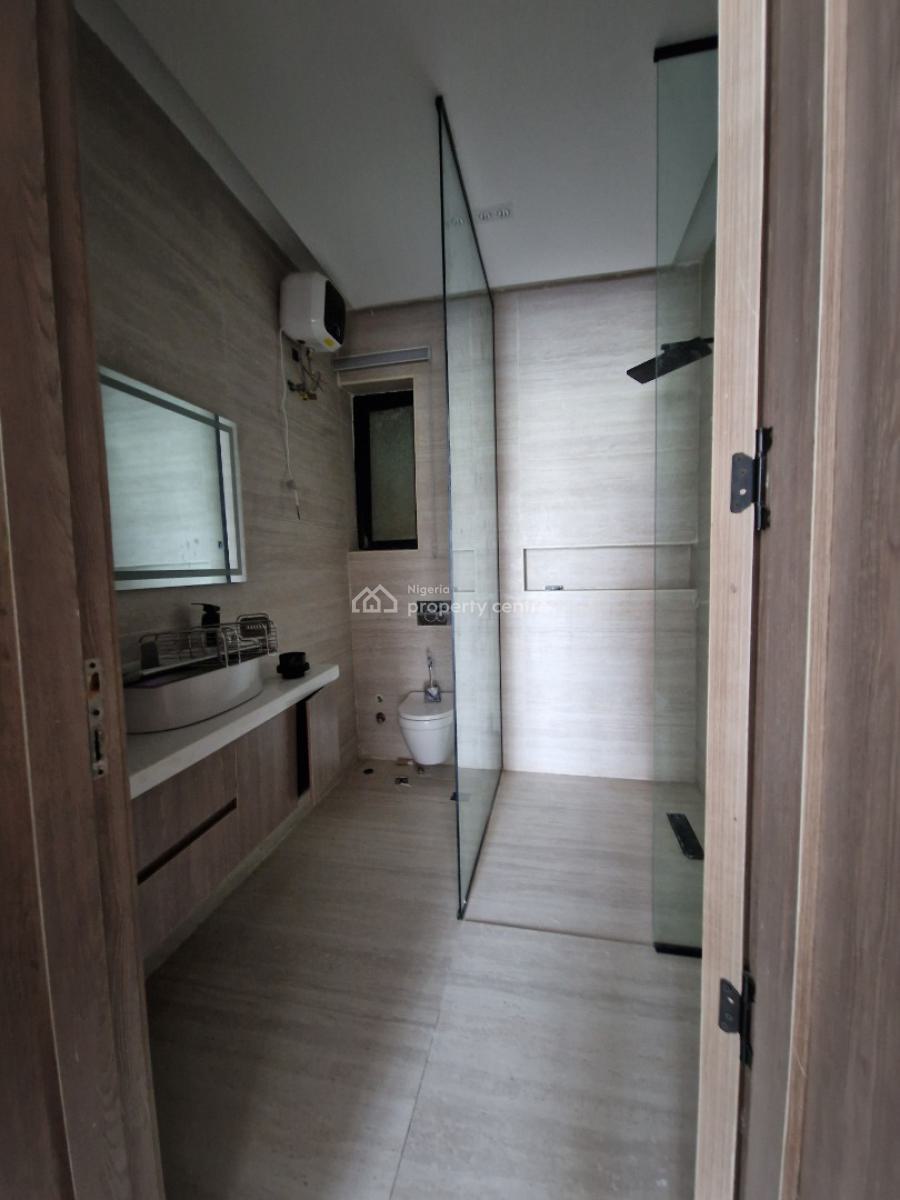 Premium 2 Bedroom Luxury Apartment, Lekki Phase 1, Lekki, Lagos, Block of Flats for Sale