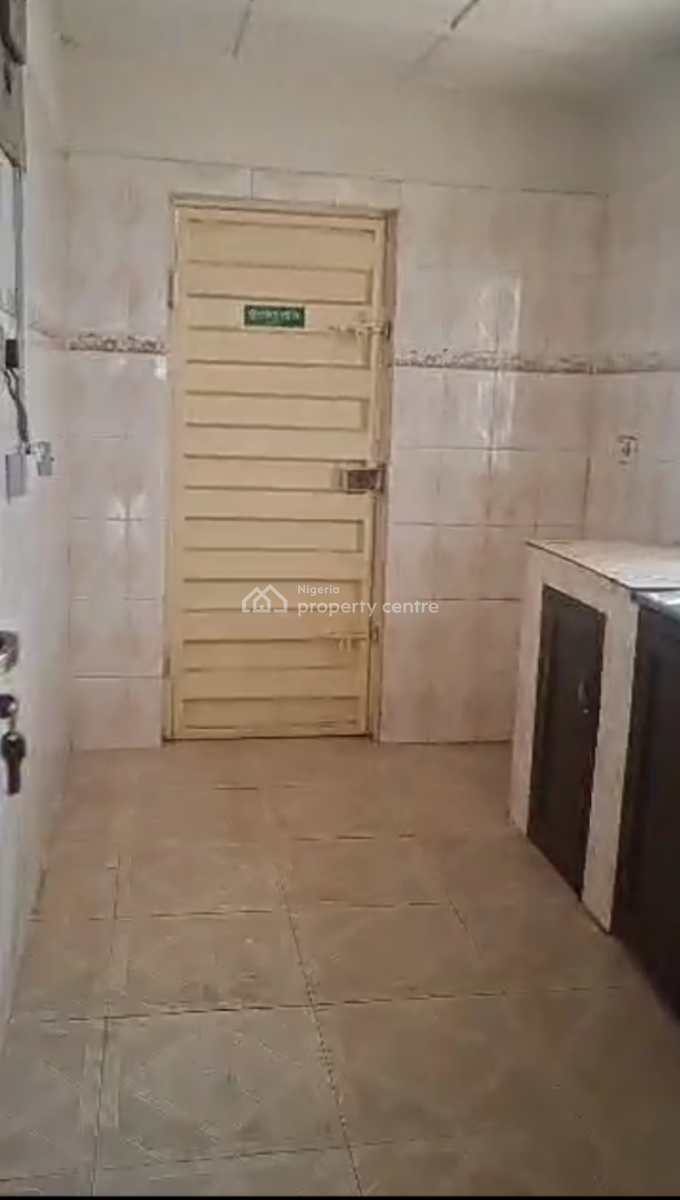 Self-service and Neat 2bedroom Flat Apartment Ensuite Upstairs, Awolowo Way, Ikoyi, Lagos, Flat / Apartment for Rent