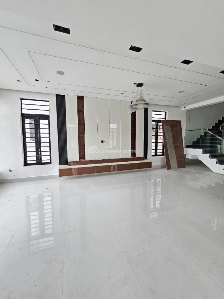 Luxurious 5 Bedroom Fully Detached Duplex with Bq in a Secure Estate, Lekki Phase 1, Lekki, Lagos, Detached Duplex for Sale