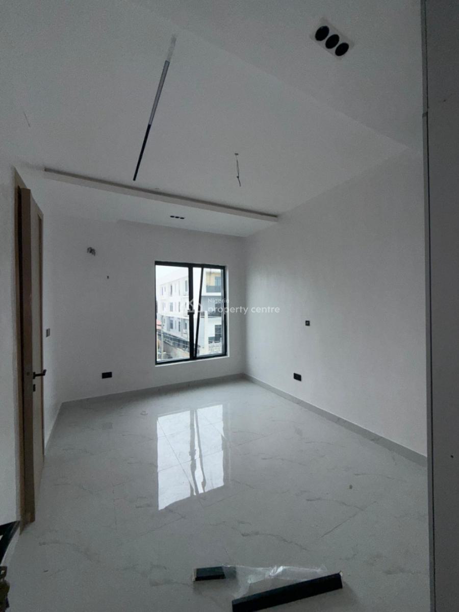 Newly Built 3 Units of 4 Bedroom Terrace Duplex, Lekki Phase 1, Lekki, Lagos, Terraced Duplex for Sale