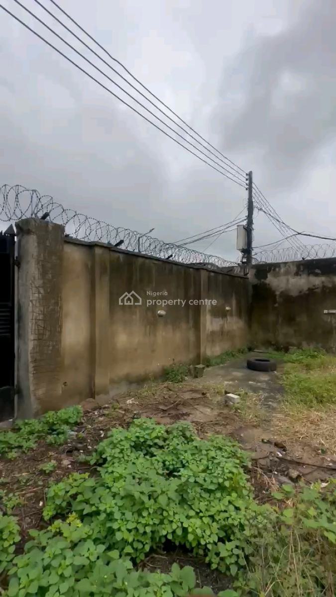 a Bareland on a Full Plot of Land with Very Good Title, Shodimu Street,pedro, Shomolu, Lagos, Land for Sale