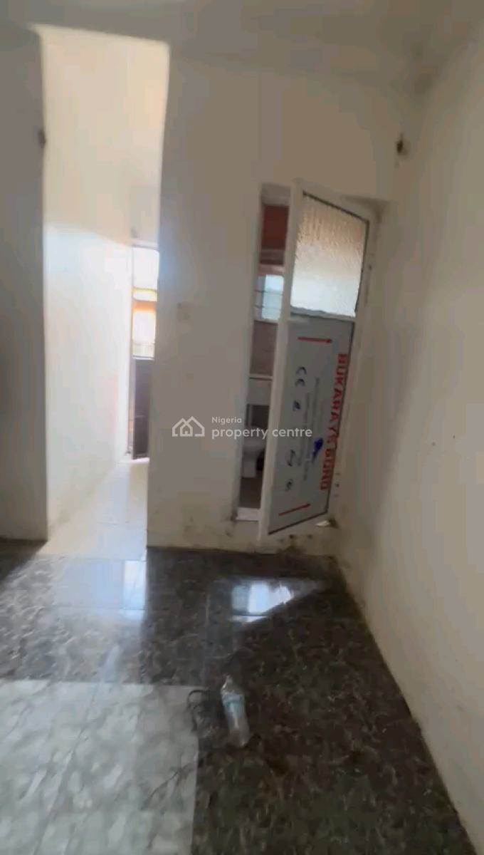 a Relatively New and Standard Roomself Con, Upstairs with Pop, Off Pedro Road, Shomolu, Lagos, Self Contain (single Rooms) for Rent