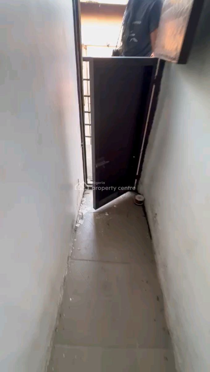 a Relatively New and Standard Roomself Con, Upstairs with Pop, Off Pedro Road, Shomolu, Lagos, Self Contain (single Rooms) for Rent