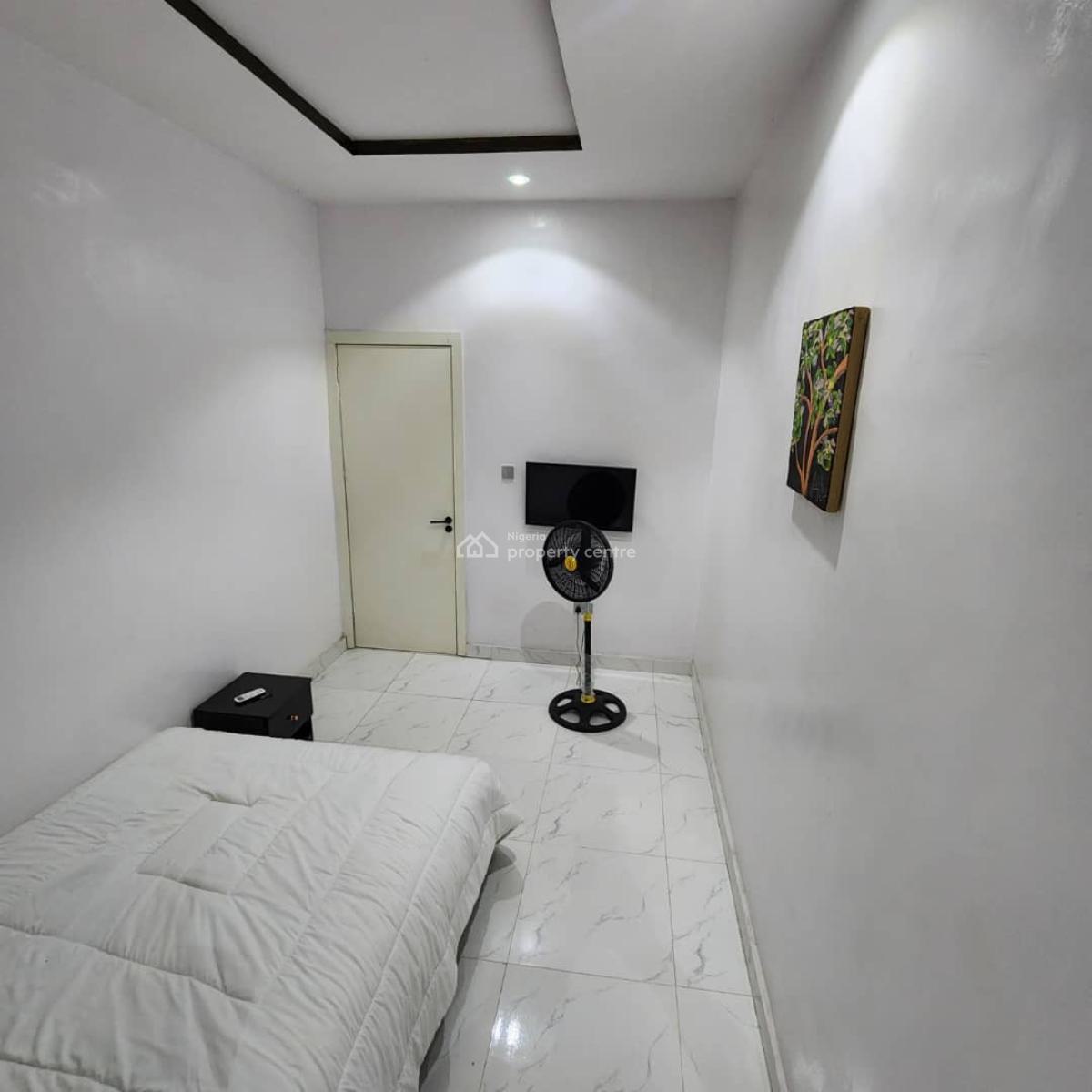 Furnished Semi Master Room Apartment Available, Ivy Homes Estate, Lekki County, Lekki, Lagos, Flat / Apartment for Rent