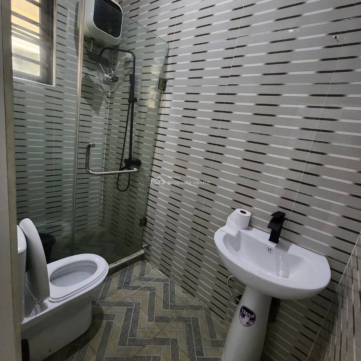 Furnished Semi Master Room Apartment Available, Ivy Homes Estate, Lekki County, Lekki, Lagos, Flat / Apartment for Rent